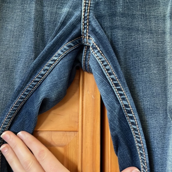 Wrangler Retro Bootcut Jeans - Picture 2 of 9